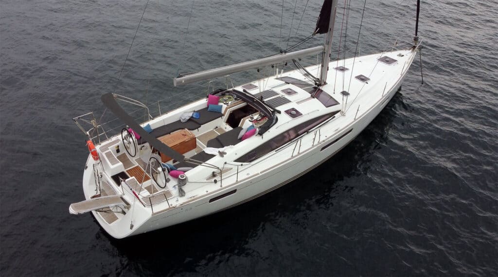 Melpomene - Jeanneau 53 - Copertina